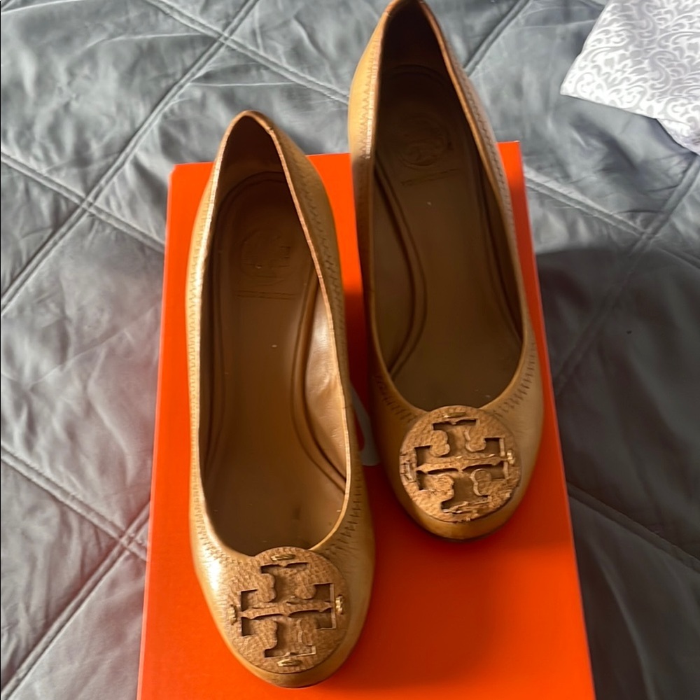 Tory Burch wedges Leather shoes
